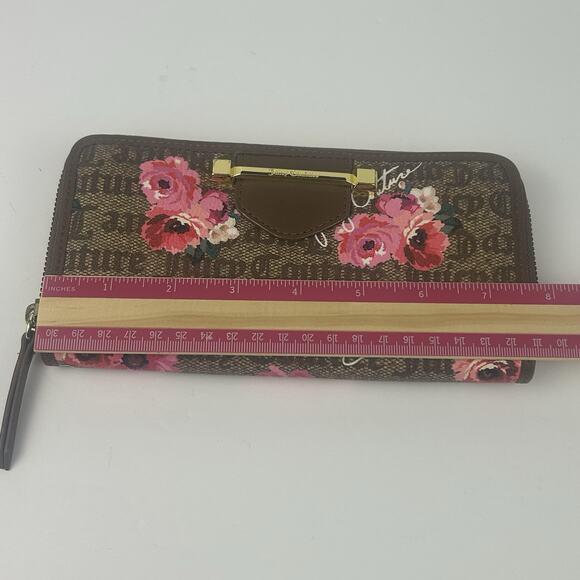 Juicy Couture Women's Multi-Pocket Wallet Zip Around Floral Print - Picture 8 of 9